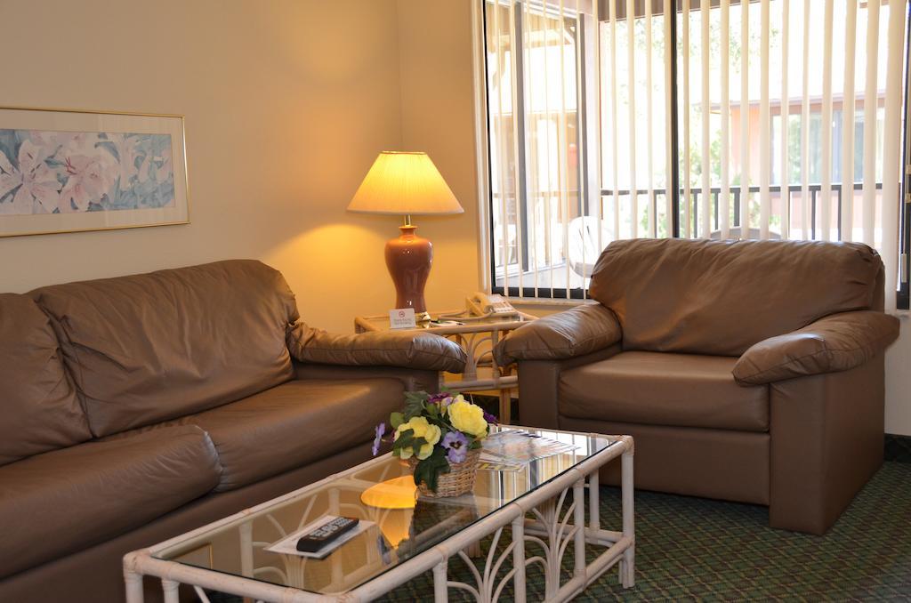 Cypress Cove Nudist Resort Poinciana Zimmer foto