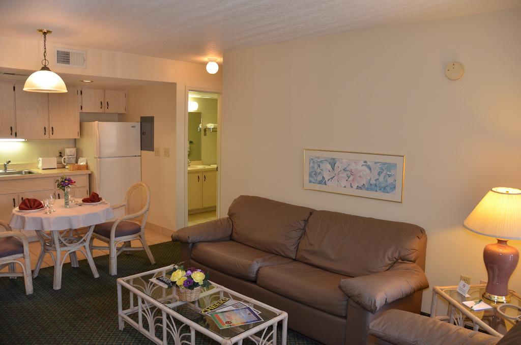 Cypress Cove Nudist Resort Poinciana Zimmer foto